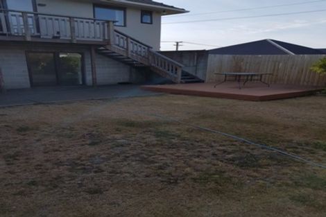 Photo of property in 443 Marine Parade, South New Brighton, Christchurch, 8062