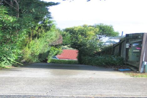 Photo of property in 18 Ellesmere Crescent, Pakuranga Heights, Auckland, 2010