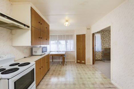 Photo of property in 14 Dorset Crescent, Hokowhitu, Palmerston North, 4410