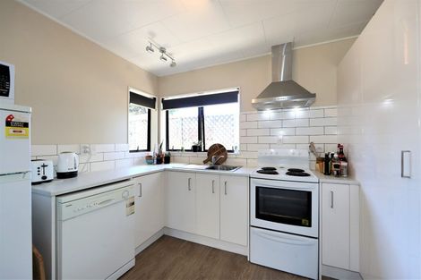 Photo of property in 2/903 Ellison Road, Parkvale, Hastings, 4122