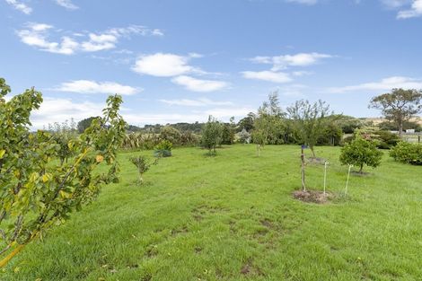 Photo of property in 40 Bell Road West, Halcombe, Feilding, 4777