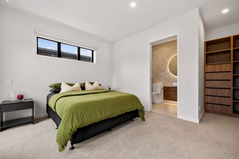 Photo of property in 6 Rushland Road, Jacks Point, 9371
