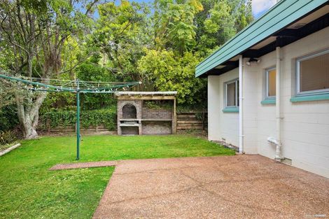 Photo of property in 104 Glenvar Road, Torbay, Auckland, 0630