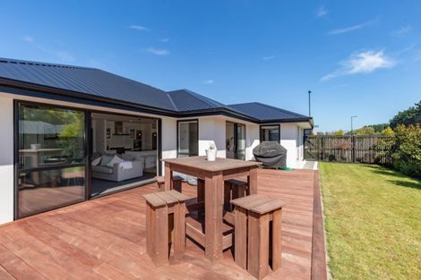 Photo of property in 10 Emma Street, Marshland, Christchurch, 8083