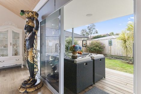 Photo of property in 16 Riverside Place, Katikati, 3129