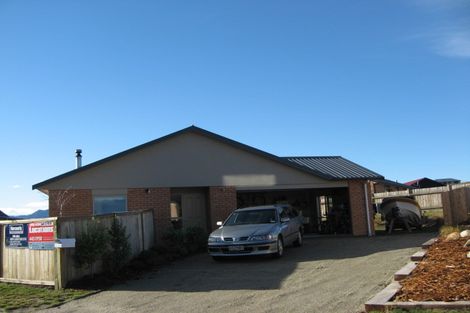 Photo of property in 13 Perrow Street, Wanaka, 9305