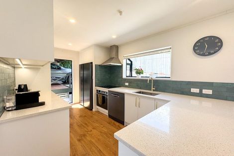 Photo of property in 1/29 Rangatira Road, Birkdale, Auckland, 0626