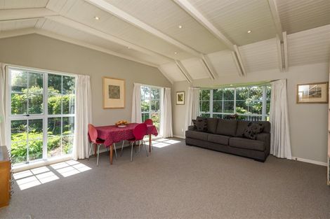 Photo of property in 39 Crofton Road, Harewood, Christchurch, 8051