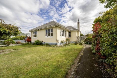Photo of property in 26 Rhodes Street, Waimate, 7924