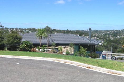 Photo of property in 117 Pemberton Avenue, Bayview, Auckland, 0629