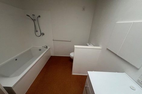 Photo of property in 5 Holmburn Street, Welcome Bay, Tauranga, 3112