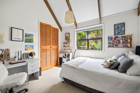 Photo of property in 1034 Cove Road, Langs Beach, Waipu, 0582