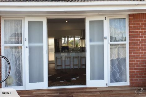 Photo of property in 2/45 Rawhiti Road, One Tree Hill, Auckland, 1061