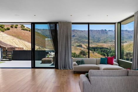 Photo of property in 3 Judare Drive, Lowburn, Cromwell, 9384