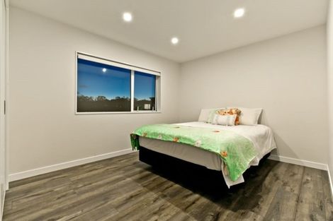 Photo of property in 91 San Valentino Drive, Henderson, Auckland, 0612