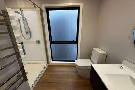 Photo of property in 4 Gloaming Lane, Wallaceville, Upper Hutt, 5018