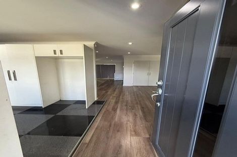 Photo of property in 53 Pomaria Road, Henderson, Auckland, 0610