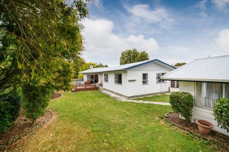 Photo of property in 95 Benmore Avenue, Cloverlea, Palmerston North, 4412