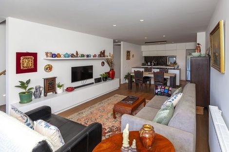 Photo of property in 37 Erica Pabst Way, Island Bay, Wellington, 6023