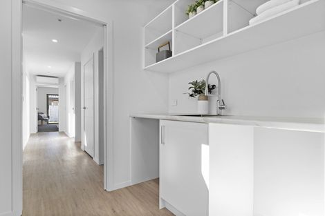 Photo of property in 18 Austin Reid Avenue, Carterton, 5713