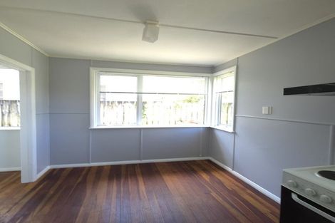 Photo of property in 29 Glenpark Avenue, Frankleigh Park, New Plymouth, 4310