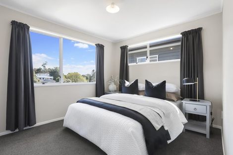 Photo of property in 20 Virgo Place, Glen Eden, Auckland, 0602