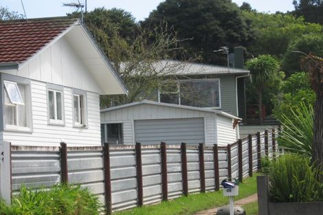 Photo of property in 48 Hilling Street, Titirangi, Auckland, 0604