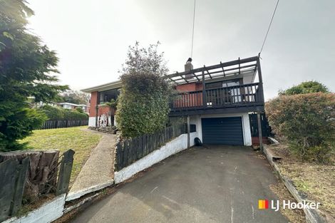 Photo of property in 6 Stephen Street, Halfway Bush, Dunedin, 9010