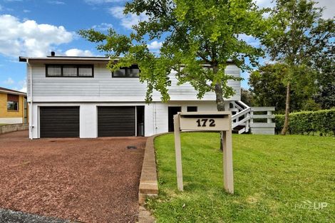 Photo of property in 172 Wiseley Road, West Harbour, Auckland, 0618