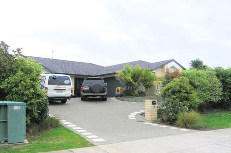 Photo of property in 26 Te Wharau Drive, Greenhithe, Auckland, 0632