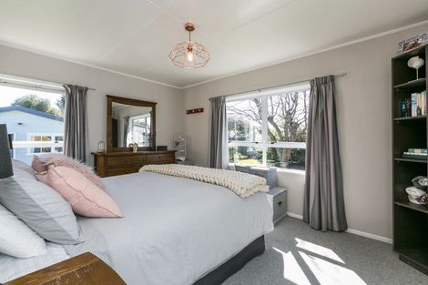 Photo of property in 24 Mangarau Crescent, Havelock North, 4130