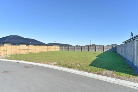 Photo of property in 1 Livingstone Place, Rangiora, 7400