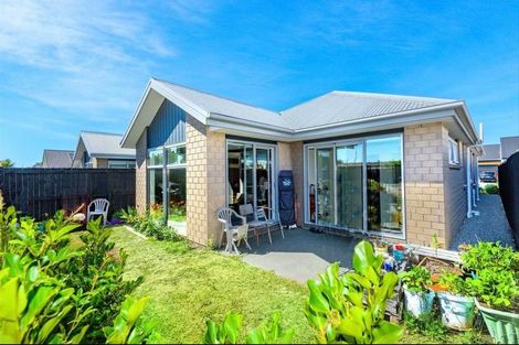 Photo of property in 40 Horoeka Street, Russley, Christchurch, 8042