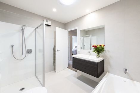 Photo of property in 45 Eugenia Rise, Totara Heights, Auckland, 2105