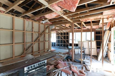 Photo of property in 114a Newlands Road, Newlands, Wellington, 6037