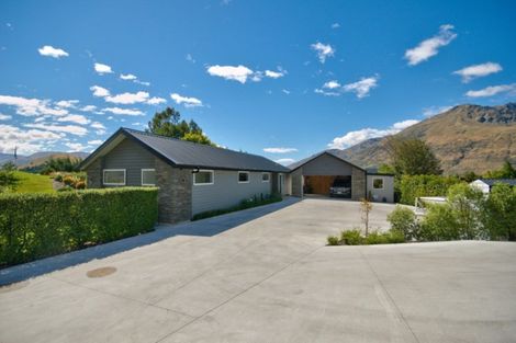 Photo of property in 3 Brockworth Lane, Lower Shotover, Queenstown, 9371