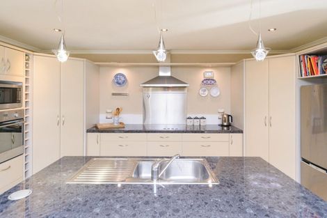 Photo of property in 44 Phillips Street, Sanson, 4817