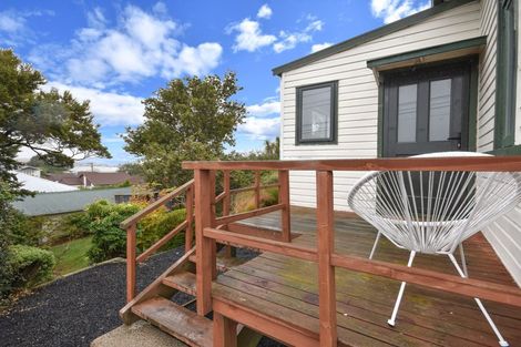 Photo of property in 1 Benhar Street, Maryhill, Dunedin, 9011