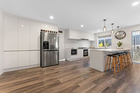 Photo of property in 24 Glendene Avenue, Glendene, Auckland, 0602