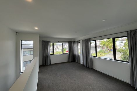 Photo of property in 10a Mantra Road, Massey, Auckland, 0614