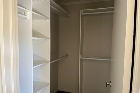 Photo of property in 18 Bellshill Close, Wattle Downs, Auckland, 2103