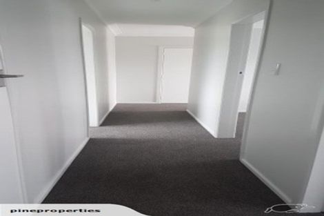 Photo of property in 36 Bledisloe Street, Levin, 5510