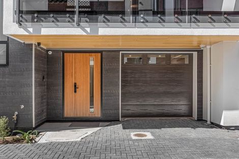 Photo of property in 4/3 Campbell Road, Takapuna, Auckland, 0622