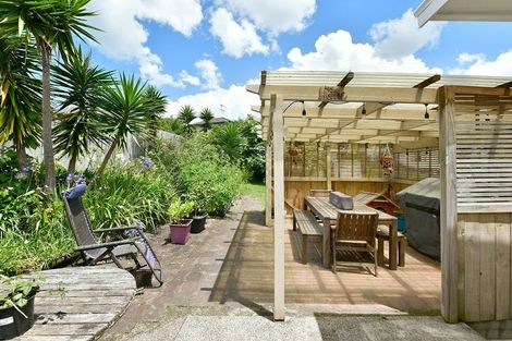 Photo of property in 16 Sundown Avenue, Manly, Whangaparaoa, 0930