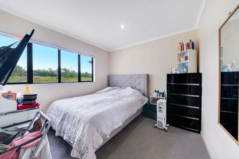 Photo of property in 398a East Tamaki Road, East Tamaki, Auckland, 2013