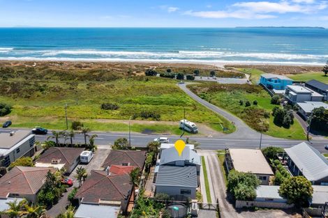 Photo of property in 1008a Papamoa Beach Road, Papamoa Beach, Papamoa, 3118