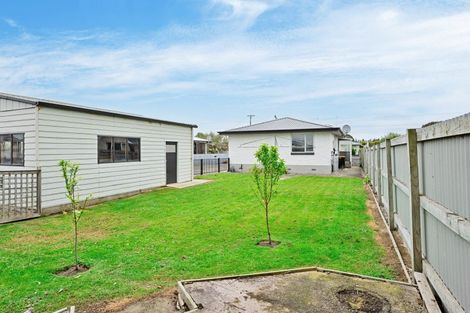 Photo of property in 220 Mcquarrie Street, Kingswell, Invercargill, 9812