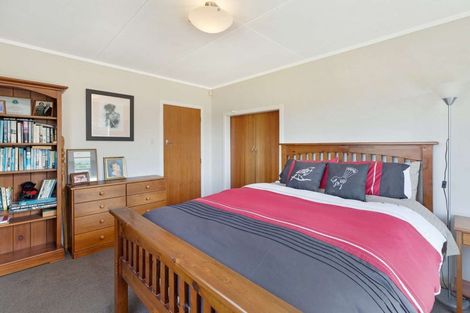 Photo of property in 847 Hokio Beach Road, Hokio Beach, Levin, 5571