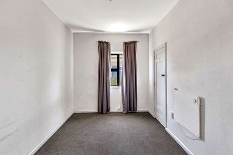 Photo of property in 27 Jackson Street, College Estate, Whanganui, 4500