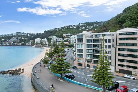 Photo of property in Bay Point Apartments, 6b/172 Oriental Parade, Oriental Bay, Wellington, 6011